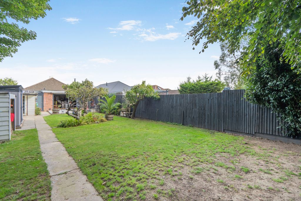 Additional image 19 of 3 bed detached bungalow for saleHomefield Road, Drayton, Portsmouth PO6