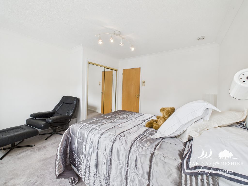 Additional image 10 of 3 bed town house for saleCadgwith Place, Port Solent, Portsmouth PO6