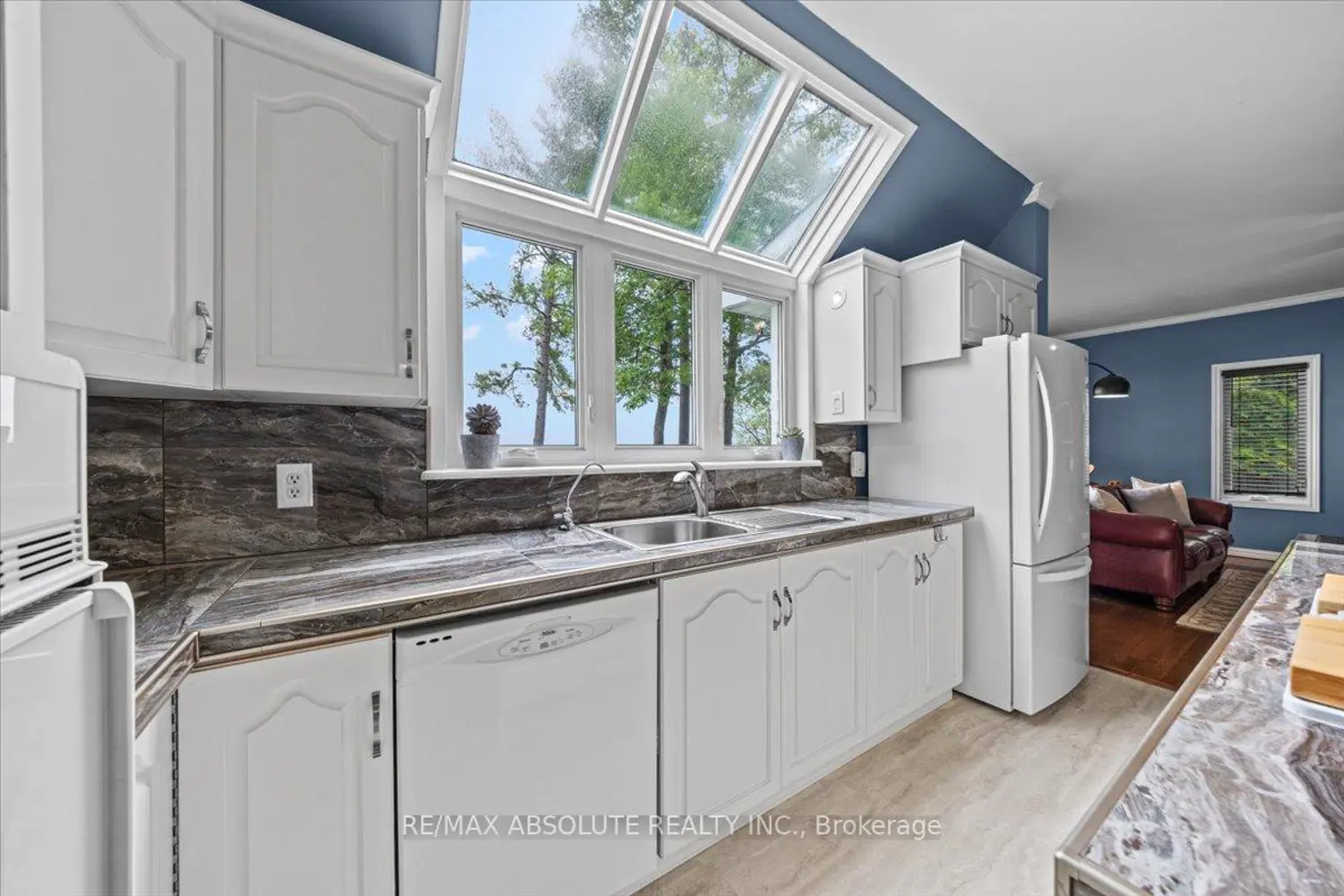 Additional image 8 of 4098 Armitage Avenue