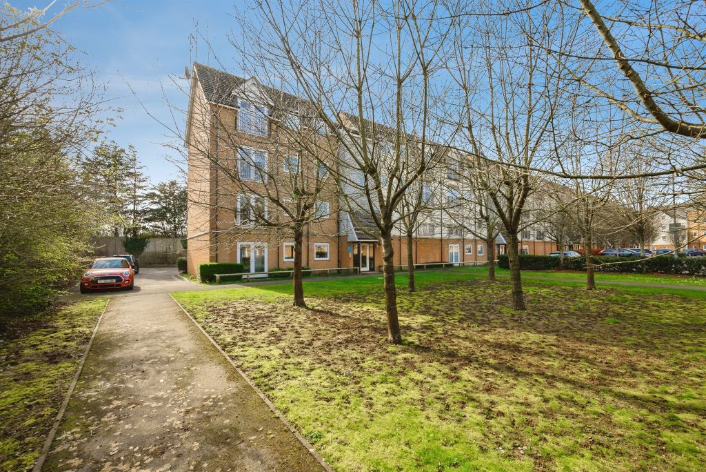 Additional image 13 of 2 bed flat for saleTudor Crescent, Portsmouth PO6
