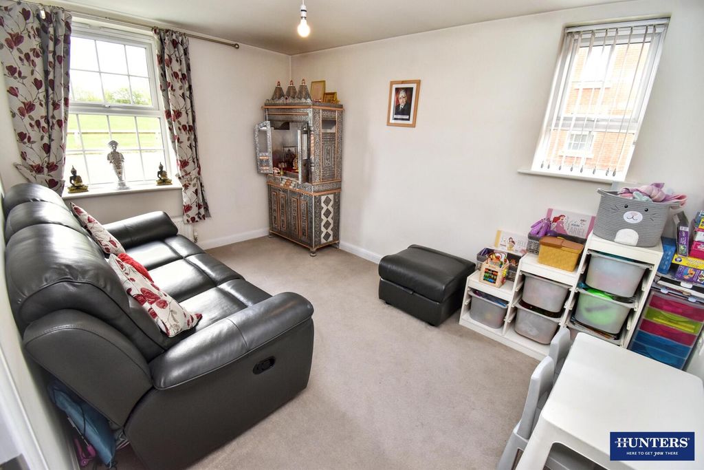 Additional image 7 of 5 bed detached house for saleOswins View, Wigston LE18