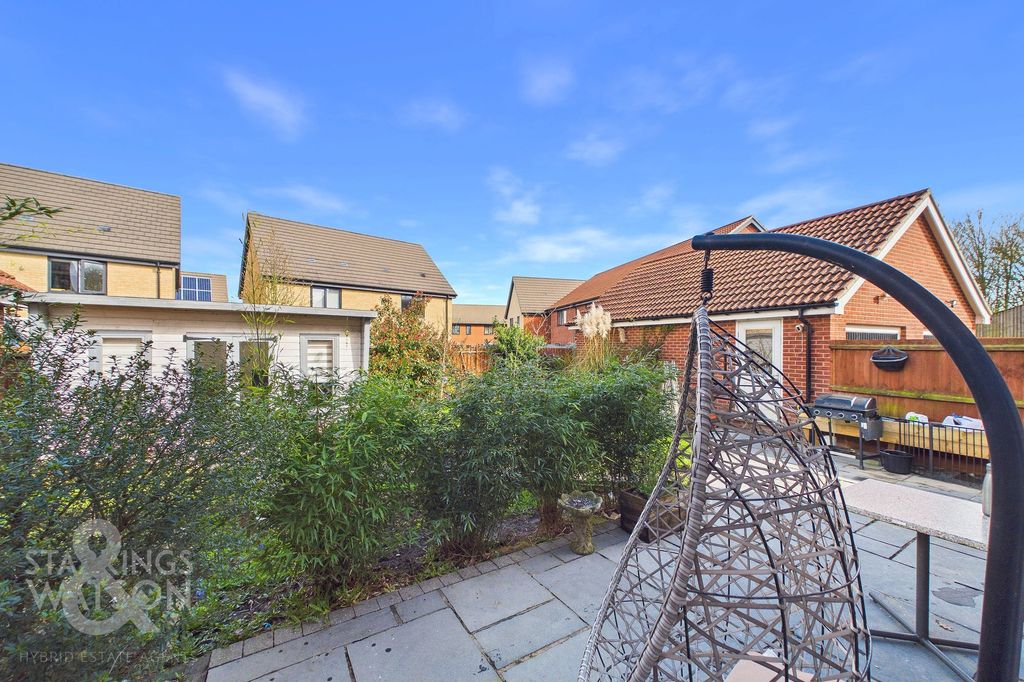Additional image 25 of 4 bed detached house for saleSwallow Drive, Wymondham NR18