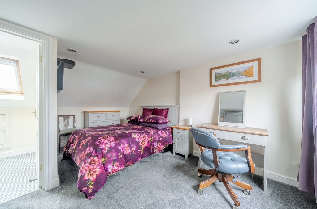 Additional image 5 of 4 bed semi-detached house for saleNorfolk Road, Shirley, Southampton, Hampshire SO15