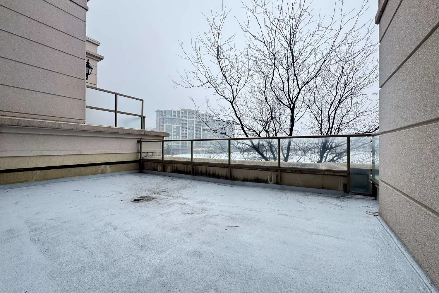 Additional image 16 of 37 Galleria Parkway 207