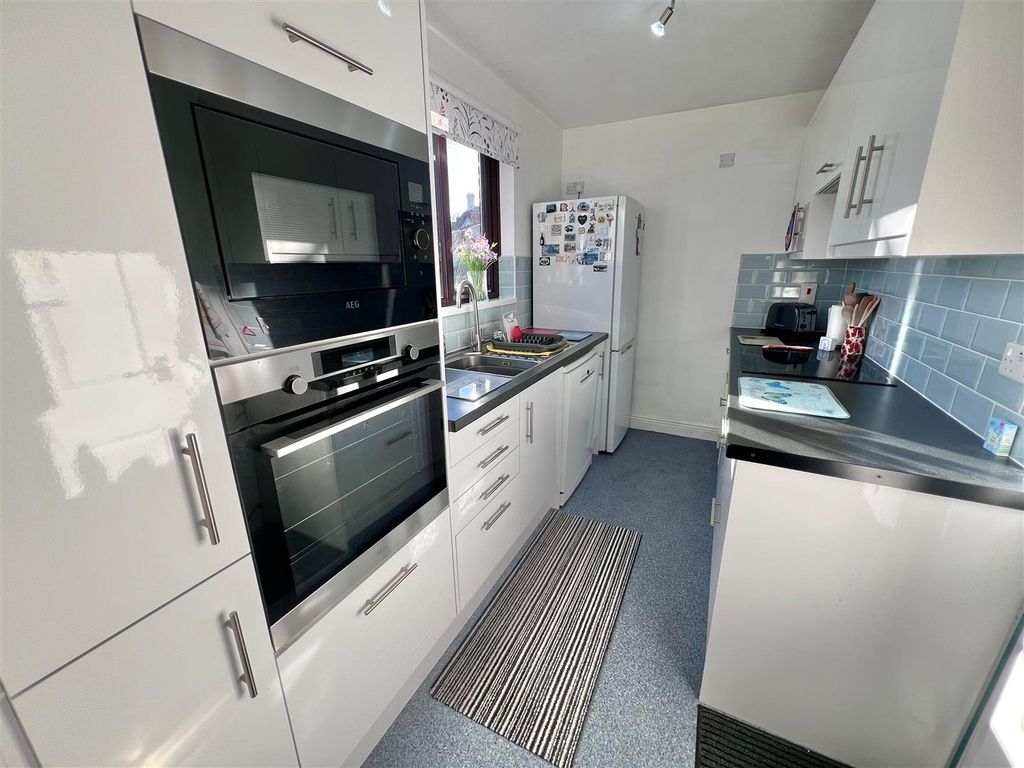 Additional image 3 of 2 bed flat for saleBarnaby Mill, Barnaby Mead, Gillingham SP8