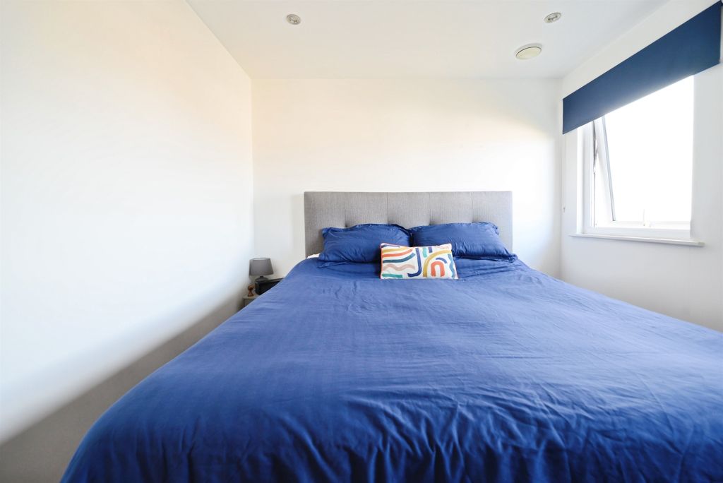 Additional image 9 of 2 bed flat for saleLondon Road, Portsmouth PO2
