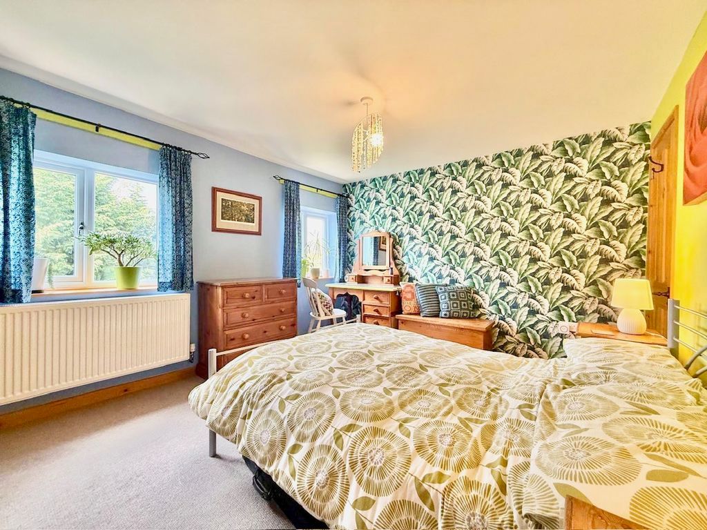 Additional image 18 of 3 bed property for saleHigh Street, Colsterworth, Grantham NG33