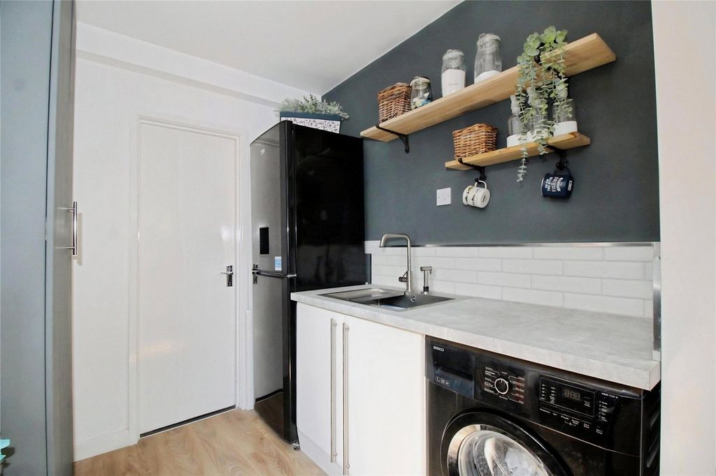 Additional image 5 of 4 bed detached house for saleMarlborough Close, Burbage, Hinckley, Leicestershire LE10
