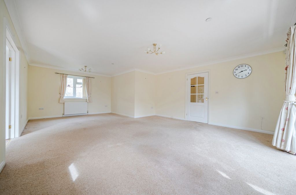 Additional image 5 of 2 bed bungalow for saleSeldens Way, Worthing, West Sussex BN13
