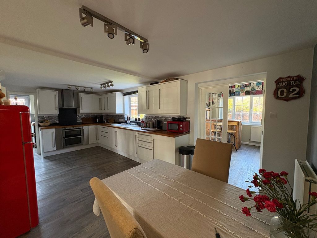 Additional image 2 of 4 bed detached house for saleSpeedwell Drive, Broughton Astley, Leicester LE9