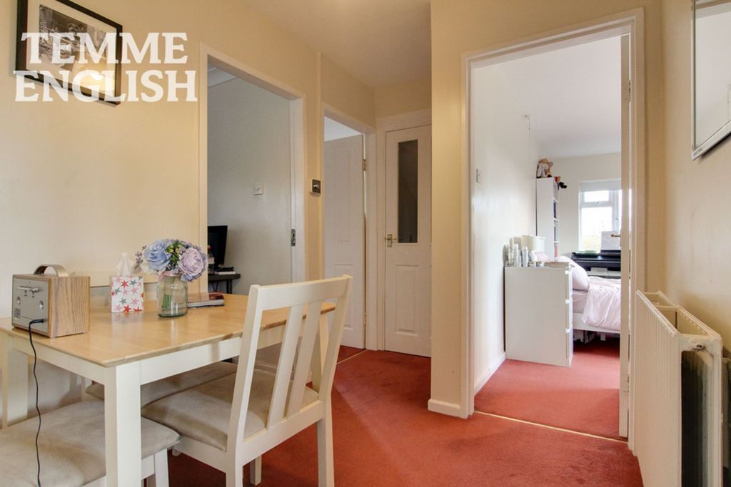Additional image 8 of 2 bed maisonette for saleRettendon View, Wickford SS11