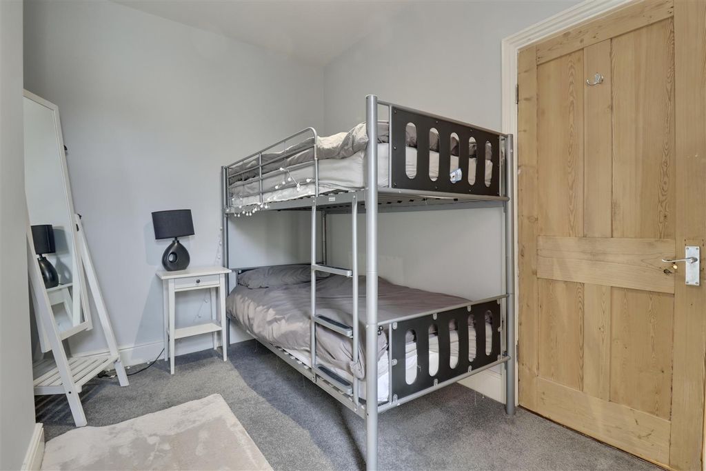 Additional image 17 of 3 bed property for saleHaslemere Road, Southsea PO4