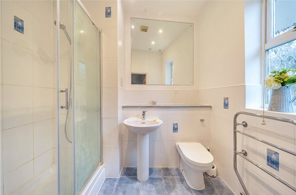 Additional image 9 of 2 bed flat for saleRegents Drive, Woodford Green IG8
