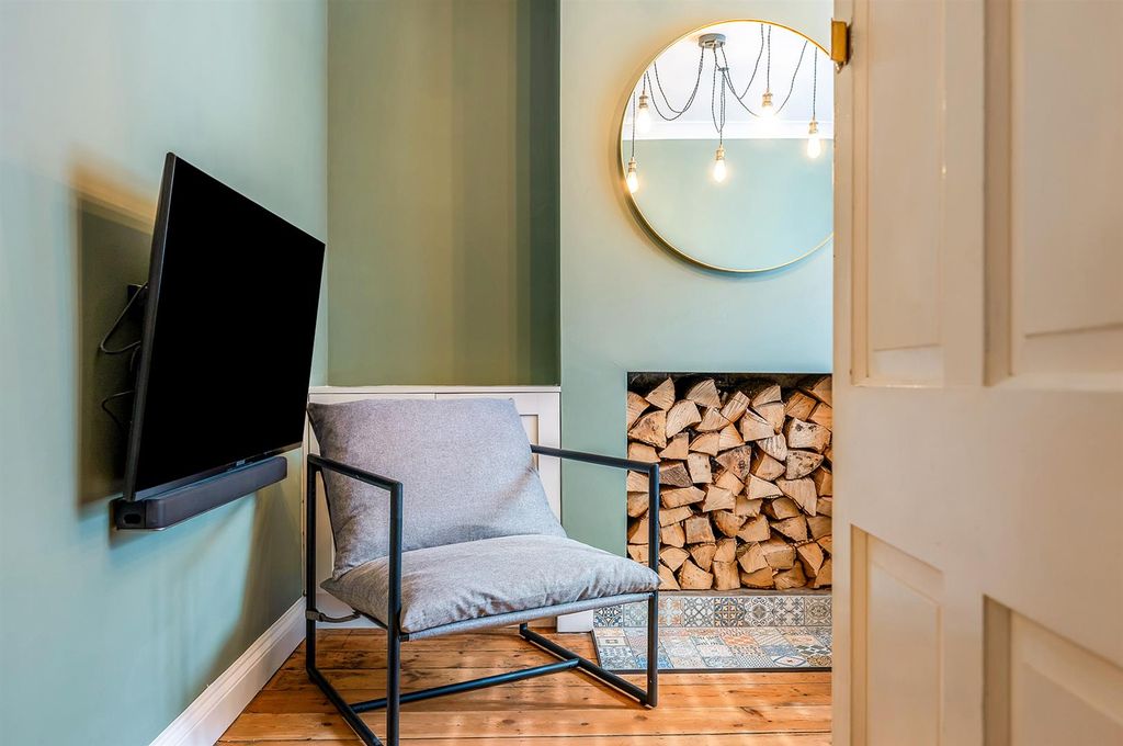 Additional image 4 of 1 bed maisonette for saleBrassey Road, Winchester SO22
