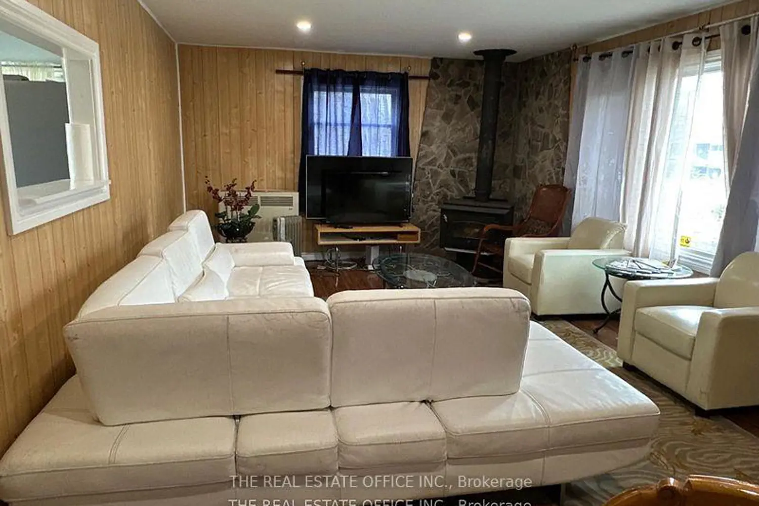Additional image 3 of 393 Adeline Drive