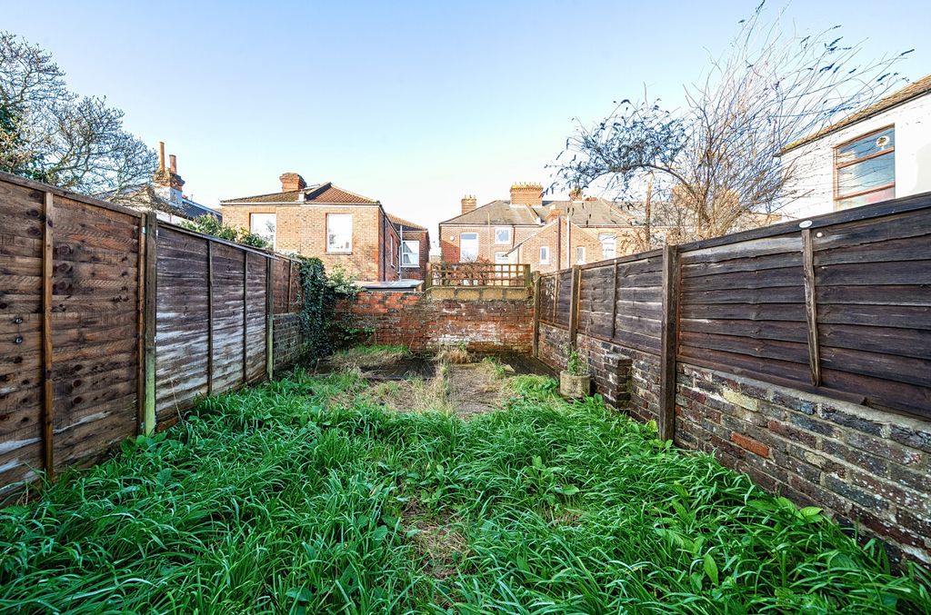 Additional image 8 of 4 bed end terrace house for saleHarold Road, Southsea, Hampshire PO4