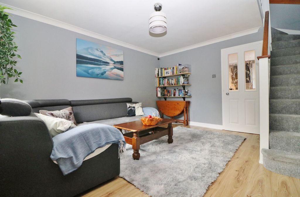 Additional image 3 of 2 bed terraced house for saleGoodlands Vale, Hedge End SO30