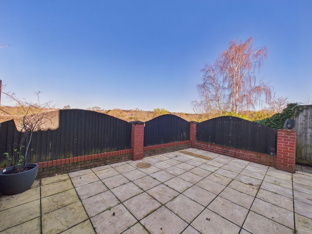 Additional image 7 of 3 bed semi-detached house for saleButts Road, Sholing SO19