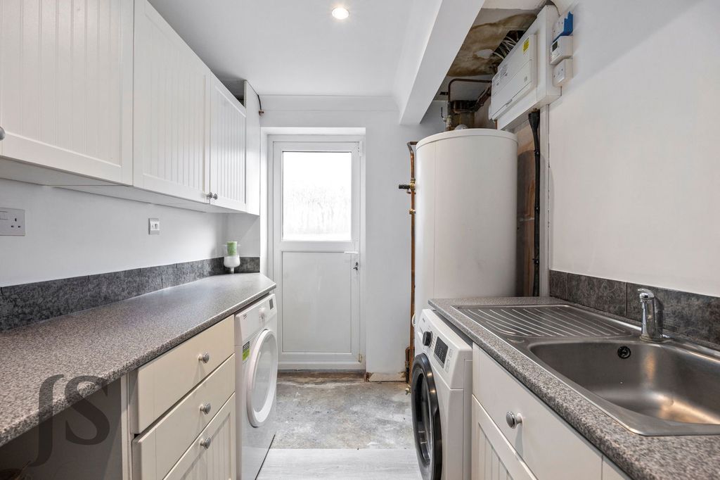 Additional image 11 of 6 bed detached house for saleMill Lane, High Salvington, Worthing BN13