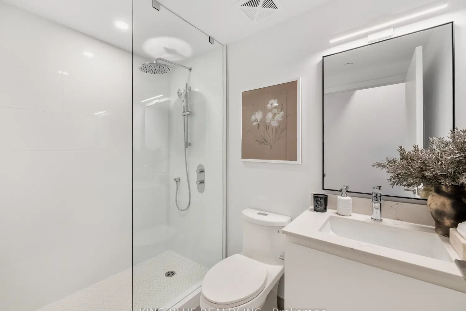 Additional image 11 of 1720 Bayview Avenue 209