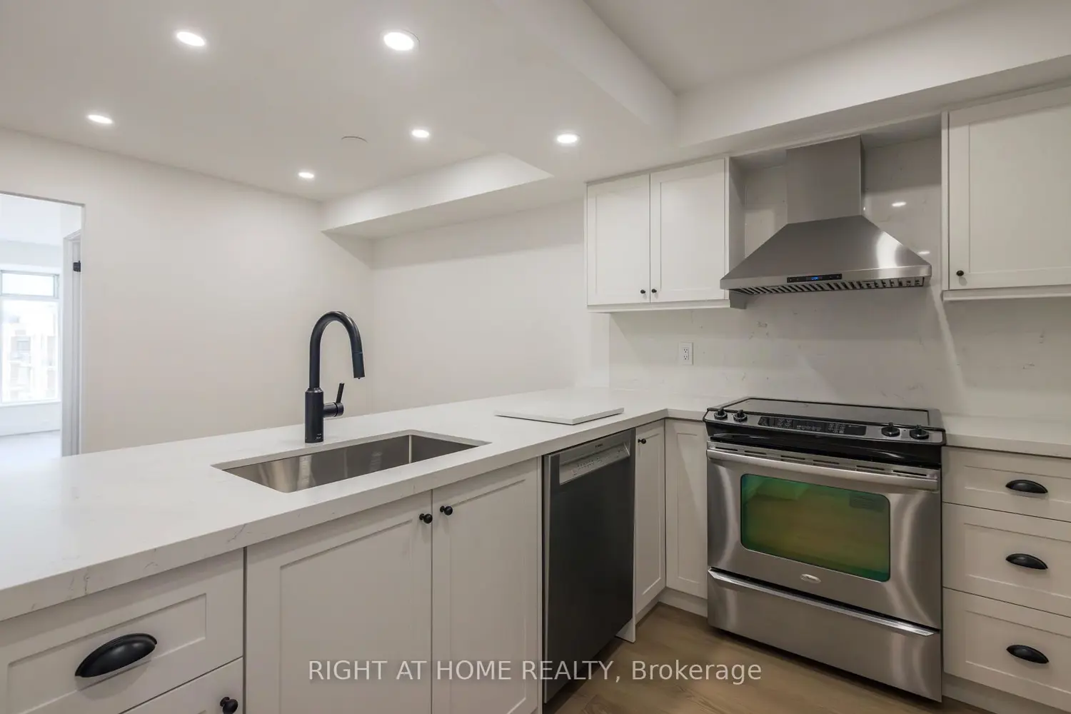 Additional image 12 of 135 Pond Drive 1508-1509