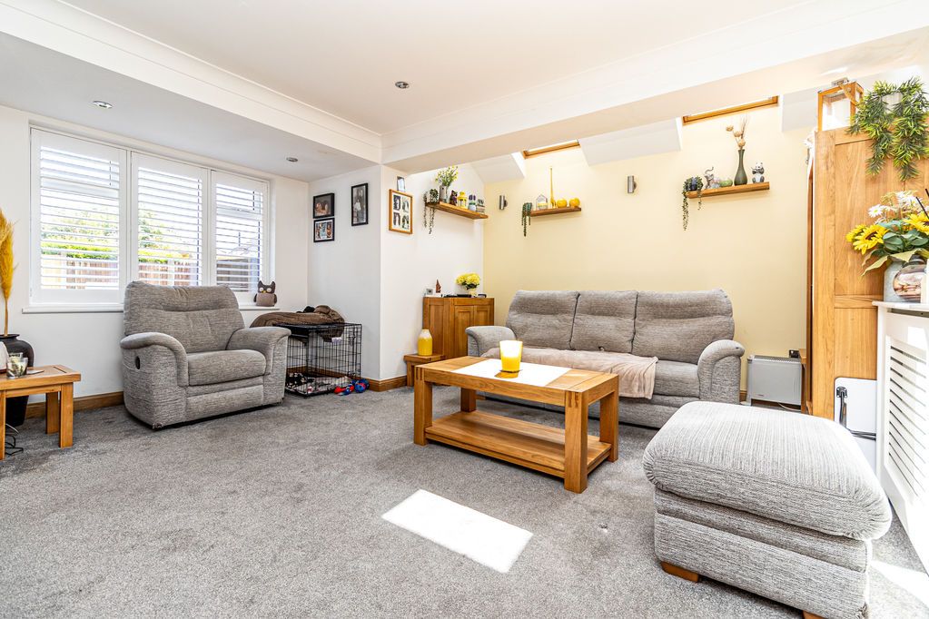 Additional image 5 of 2 bed end terrace house for saleMelrose Close, Southsea PO4