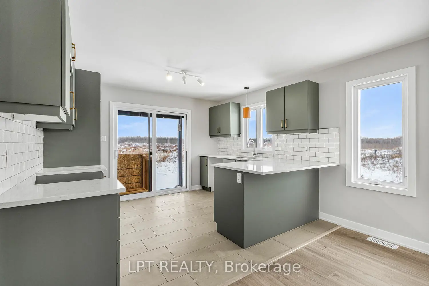 Additional image 11 of 965 Katia Street