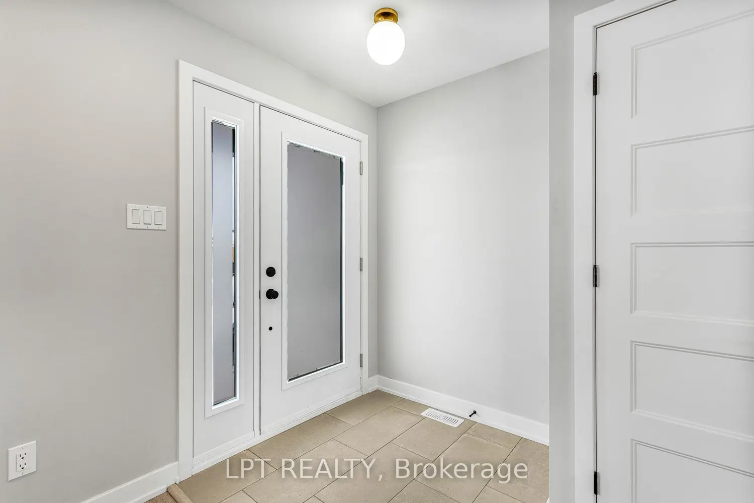 Additional image 3 of 965 Katia Street