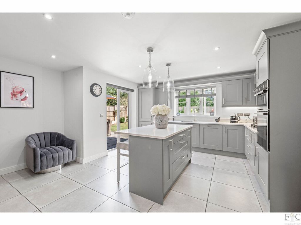 Additional image 2 of 6 bed detached house for saleAlbert Close, Gilmorton LE17