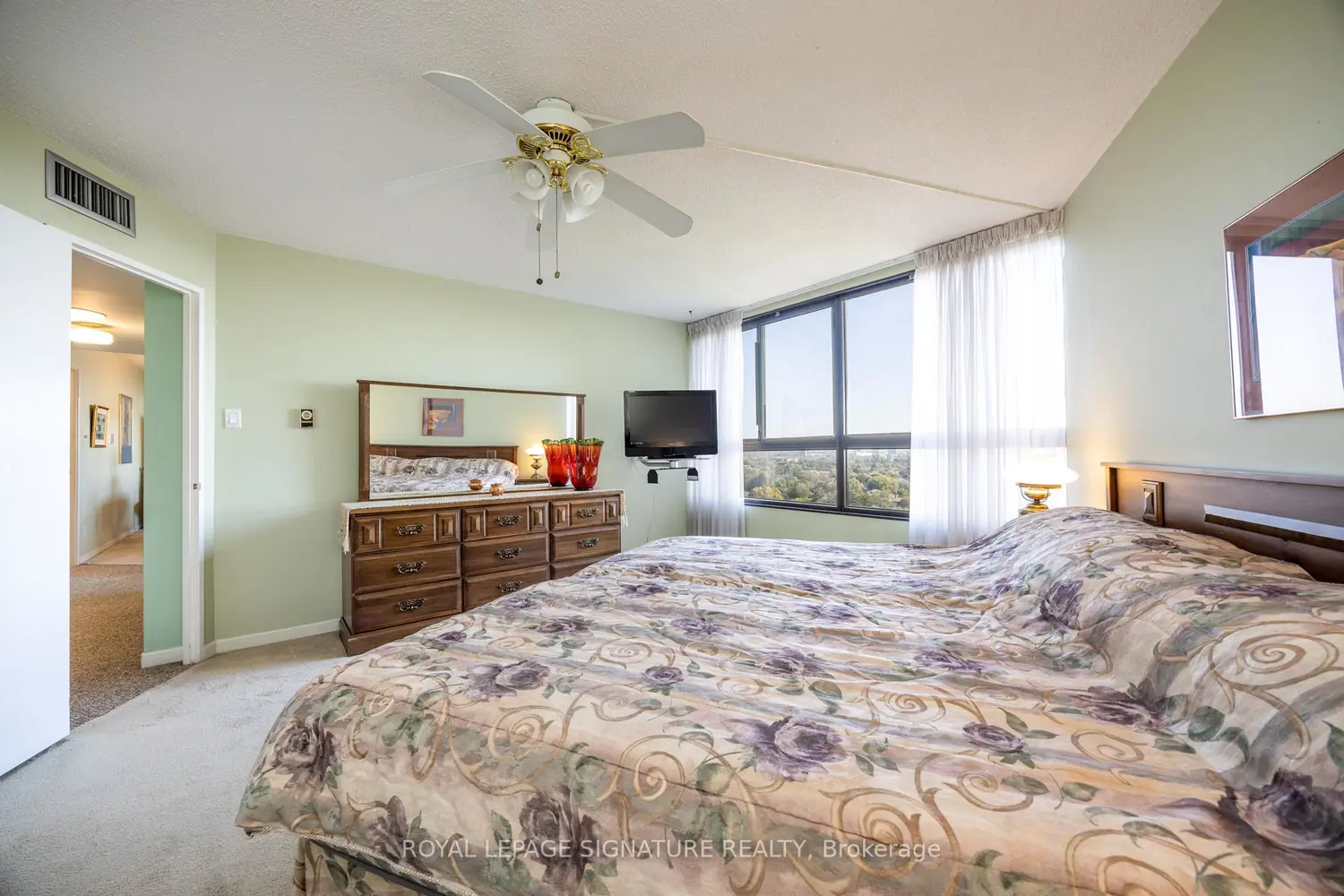 Additional image 8 of 1300 Bloor Street 1405