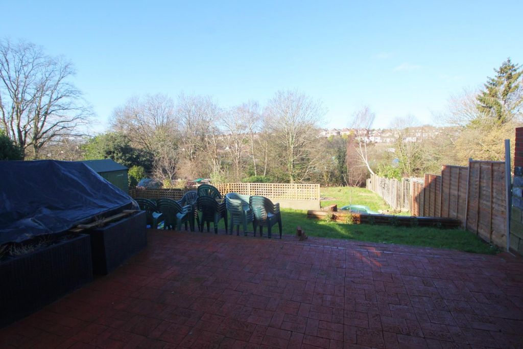 Additional image 17 of 3 bed detached bungalow for saleFirtree Way, Southampton SO19
