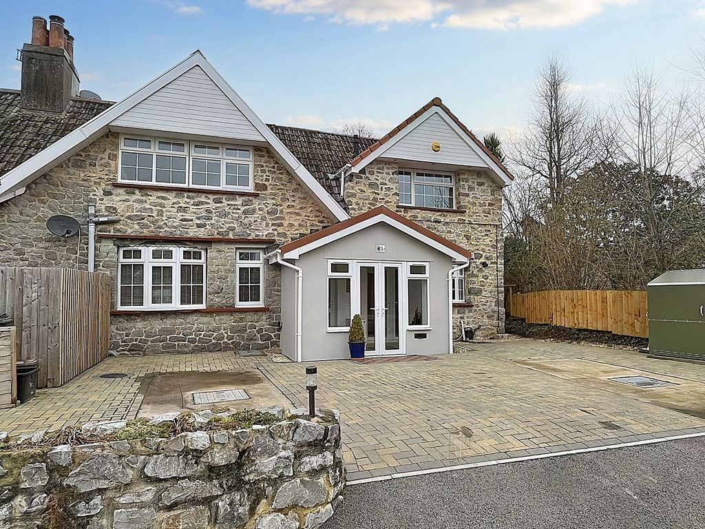 5 bed semi-detached house for saleSouthleaze Cottage, Winscombe, North Somerset. BS25