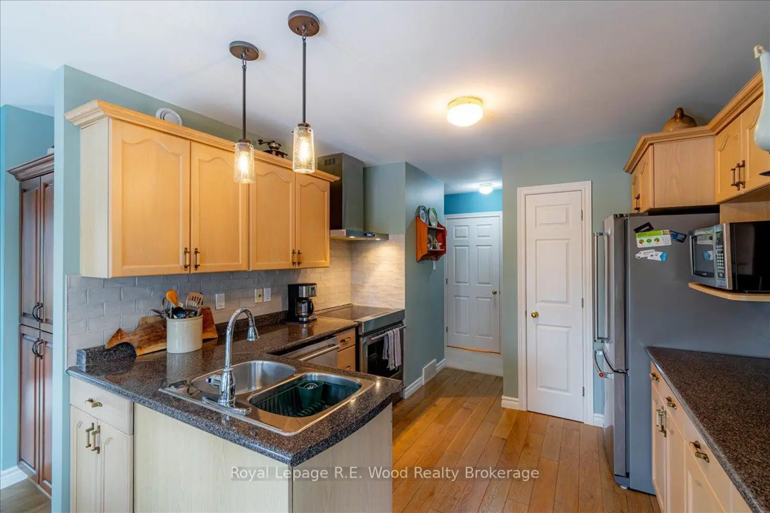 Additional image 6 of 27 Woodside Drive