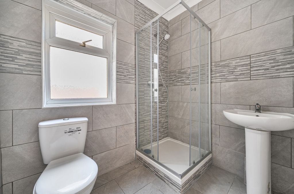 Additional image 7 of 3 bed terraced house for saleLondon Avenue, Portsmouth, Hampshire PO2