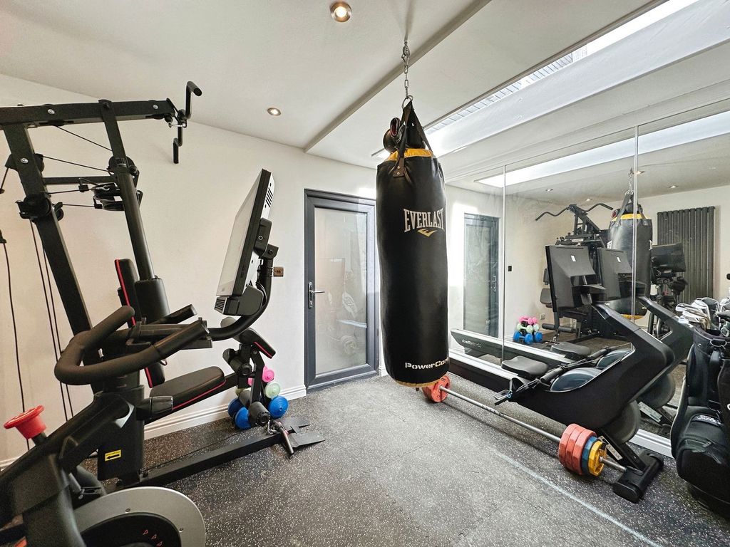 Additional image 54 of 4 bed detached house for saleCheswell Close, Compton, Wolverhampton WV6