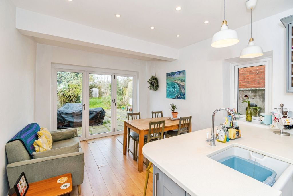Additional image 6 of 4 bed detached house for saleSuffolk Avenue, Shirley, Southampton, Hampshire SO15