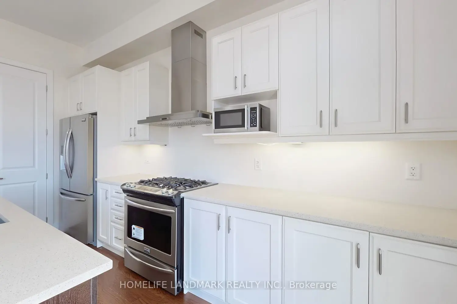Additional image 6 of 9180 Bathurst Street