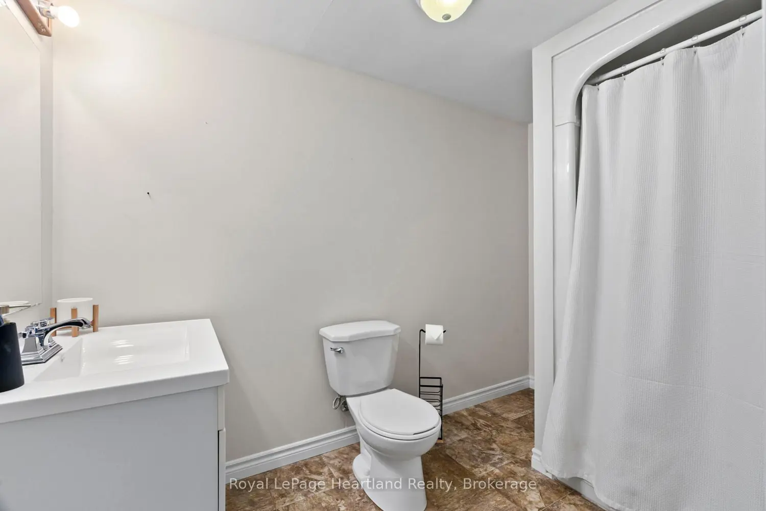 Additional image 10 of 156 John Street