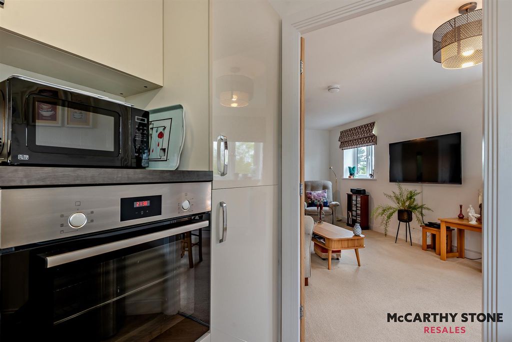 Additional image 11 of 1 bed flat for saleFarnham House, Loughborough Road, Quorn LE12