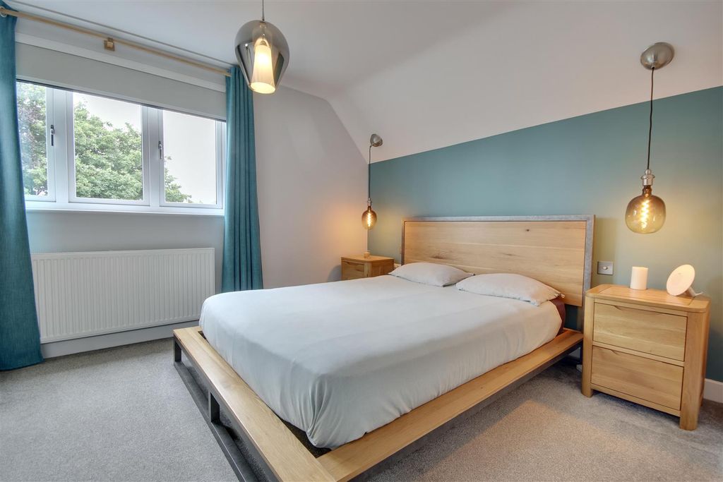 Additional image 3 of 3 bed town house for saleNautilus Drive, Portsmouth PO6