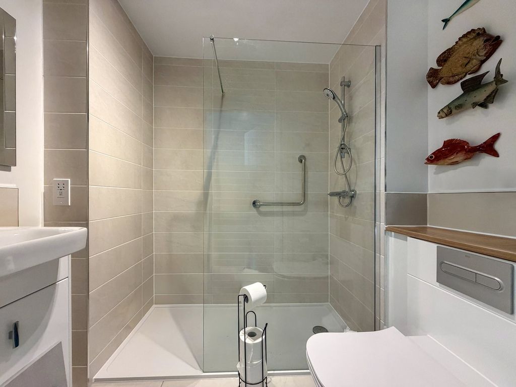 Additional image 8 of 1 bed flat for saleSquadron House, Martlesham Heath, Ipswich IP5