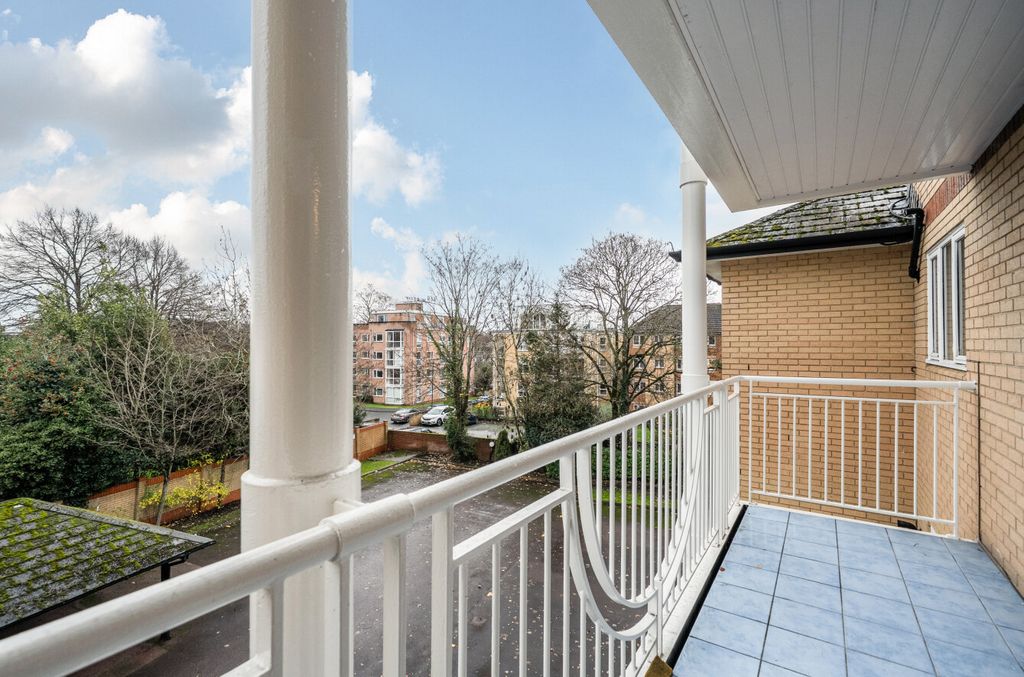 Additional image 8 of 2 bed flat for saleWinn Road, Highfield, Southampton, Hampshire SO17