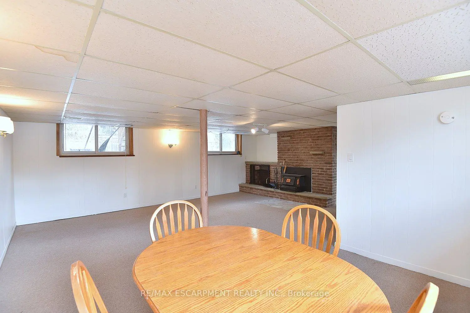 Additional image 10 of 409 Tennyson Drive