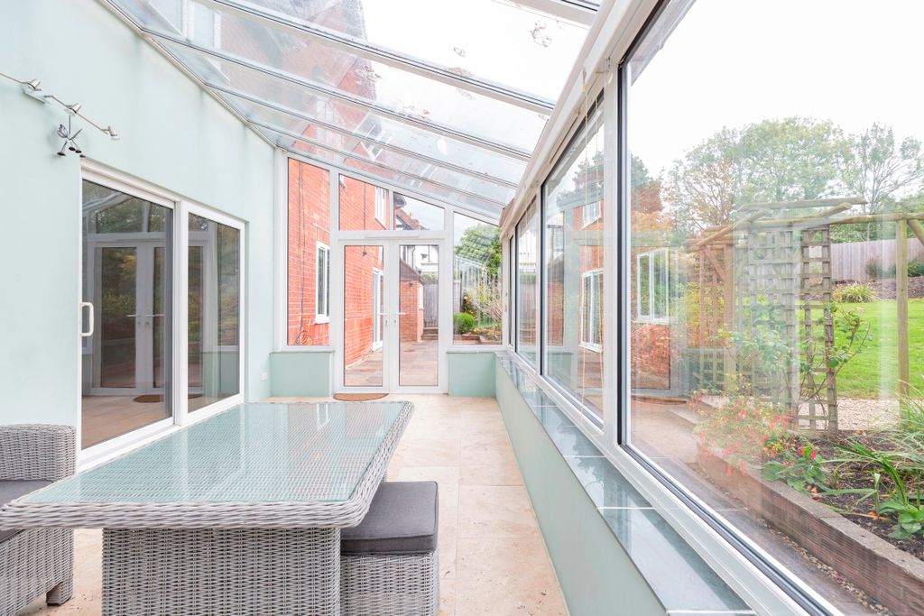Additional image 13 of 4 bed detached house for saleOaktrees, Wyke Road, Gillingham SP8