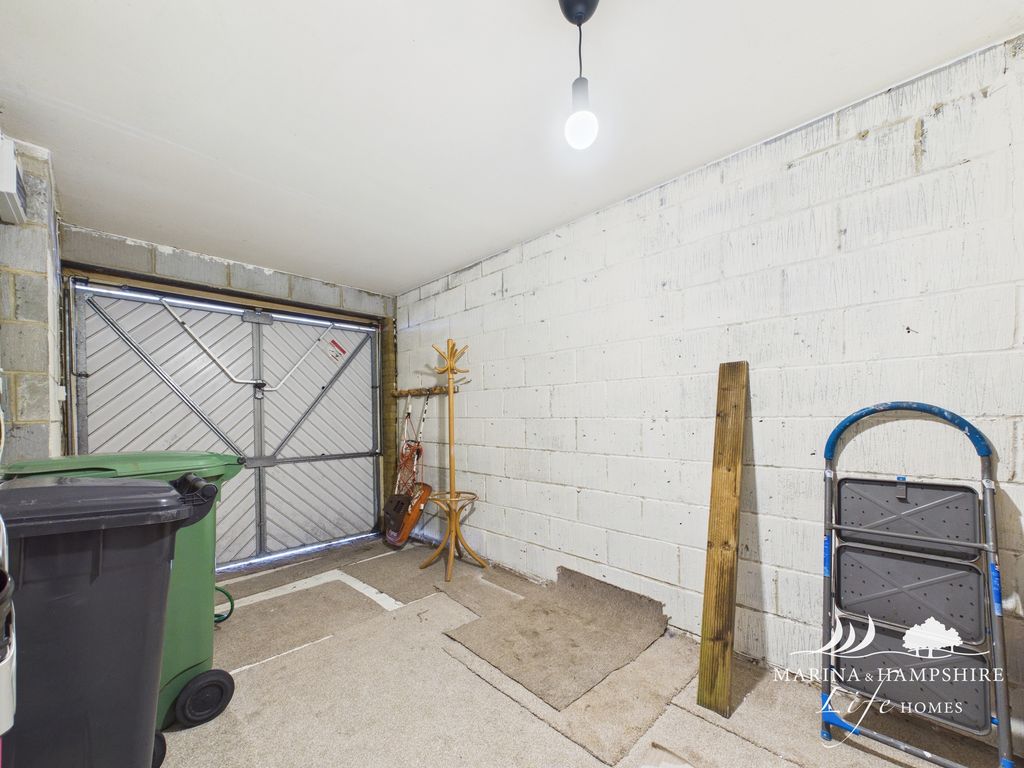 Additional image 9 of 3 bed terraced house for saleTintagel Way, Port Solent PO6