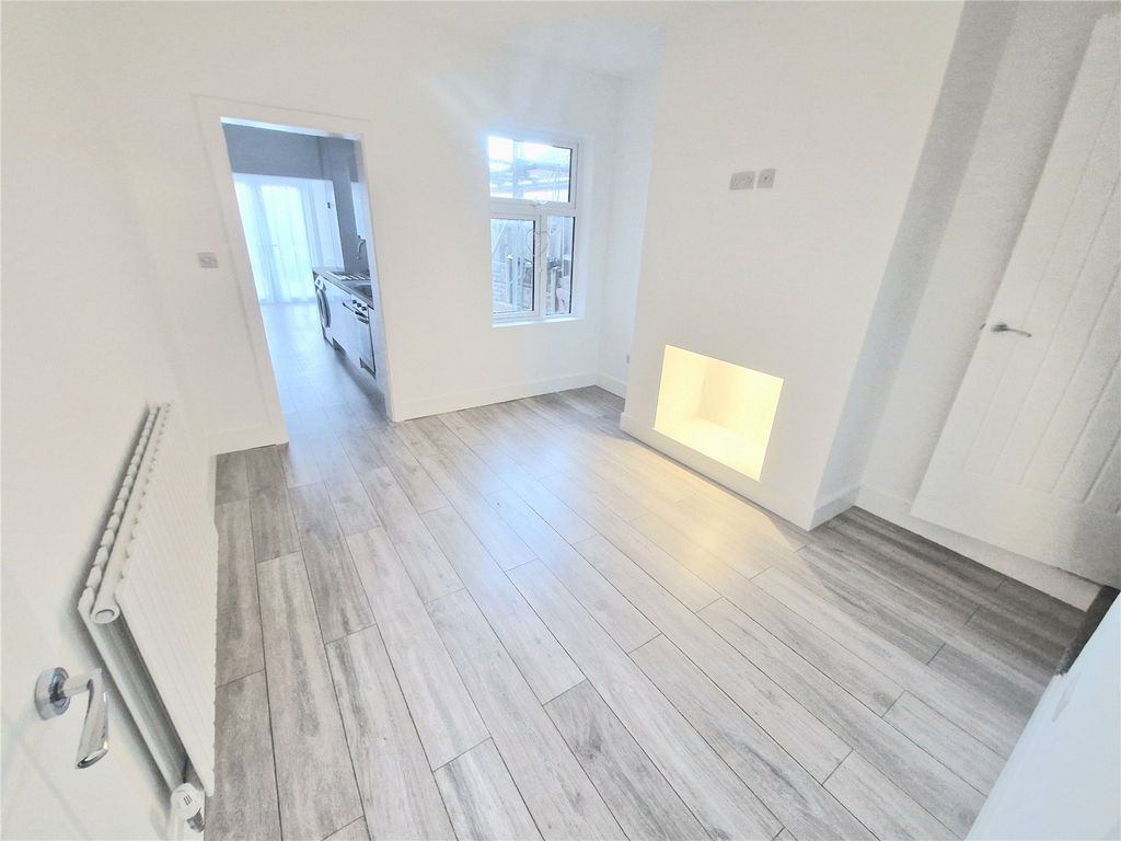 Additional image 6 of 2 bed semi-detached house for saleGutteridge Street, Coalville, Leicestershire LE67