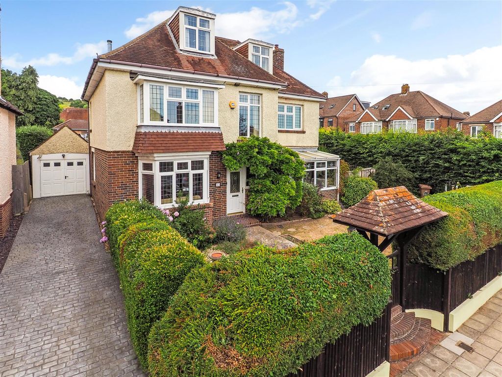 6 bed detached house for saleSt. Johns Road, East Cosham PO6