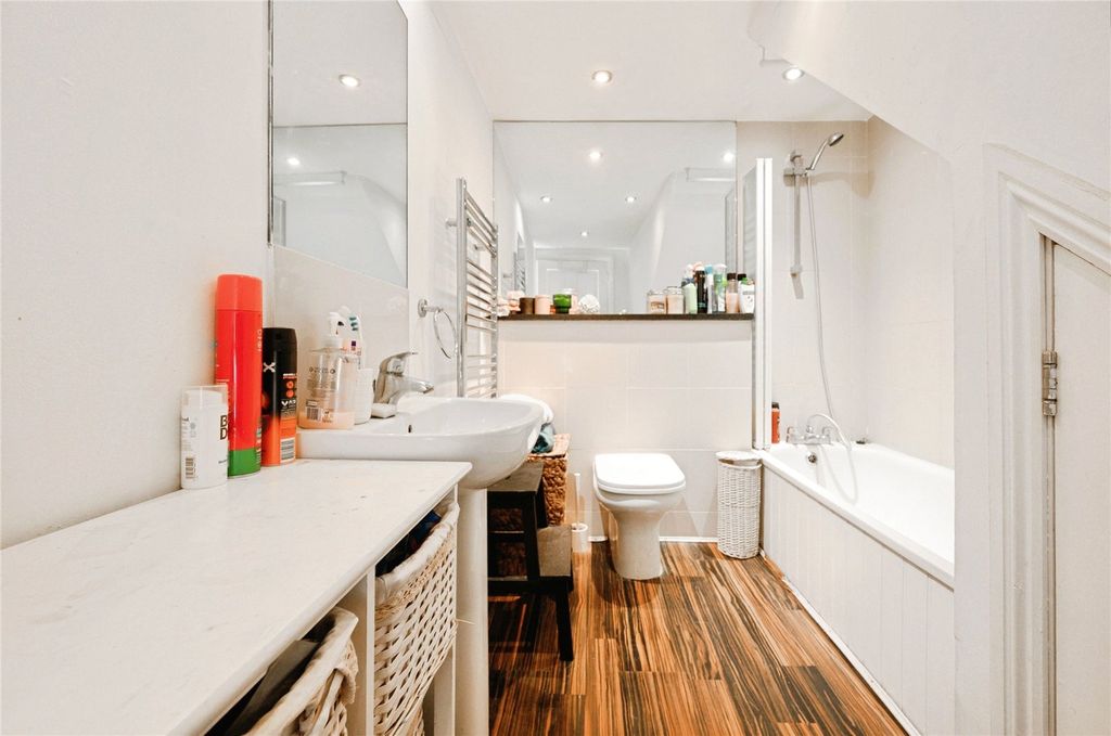 Additional image 19 of 1 bed property for saleGladys Avenue, Portsmouth, Hampshire PO2