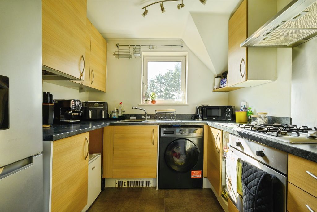 Additional image 3 of 2 bed flat for saleTudor Crescent, Portsmouth PO6