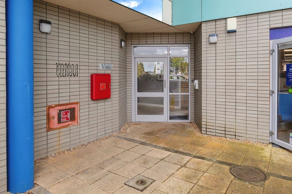 Additional image 15 of 2 bed flat for saleFratton Way, Southsea PO4